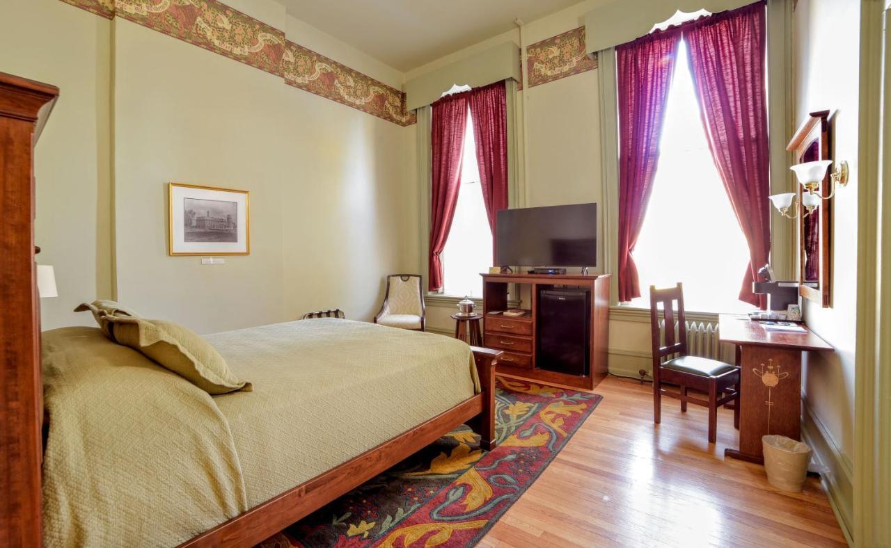 Hotel Oneida Community Mansion House Exterior foto